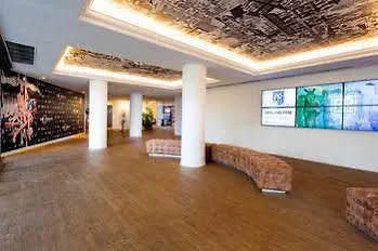 Fergus Pax Hotel Magaluf